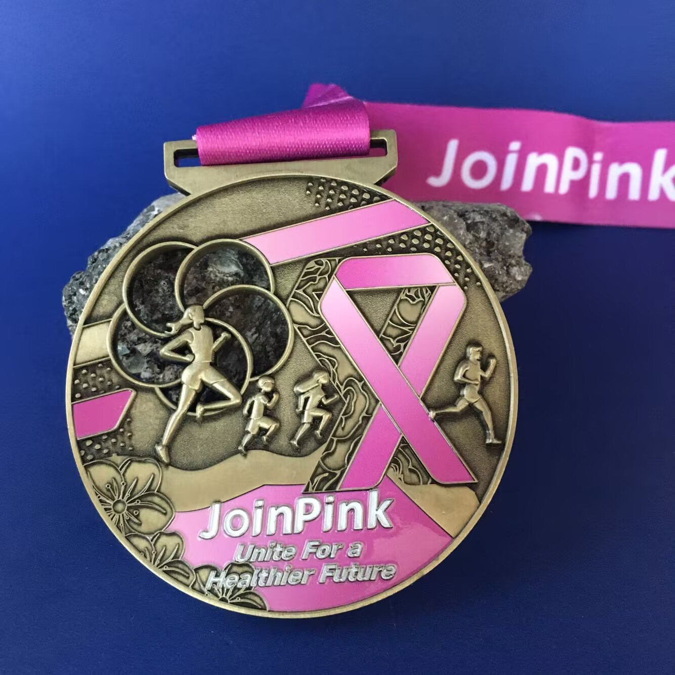 Medals and Metal Badges